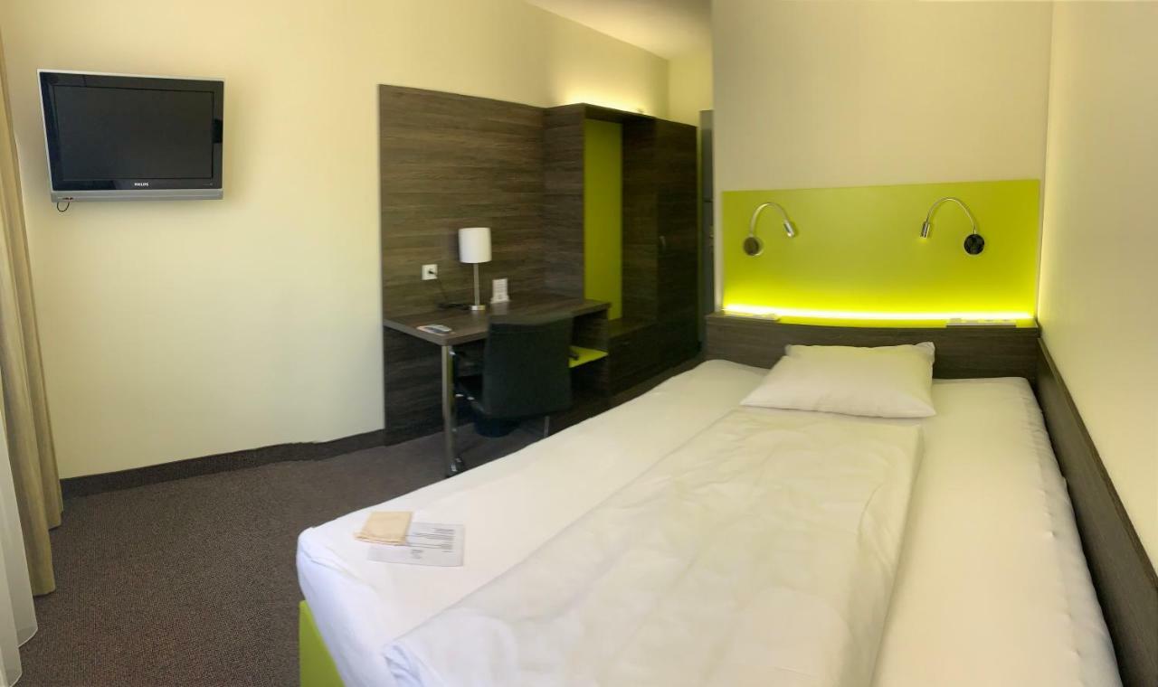 Behringers City Hotel Nuernberg Esterno foto